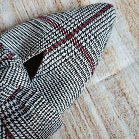 LOFT Plaid Pointed Toe Flats Size 6 - Picture 4 of 6